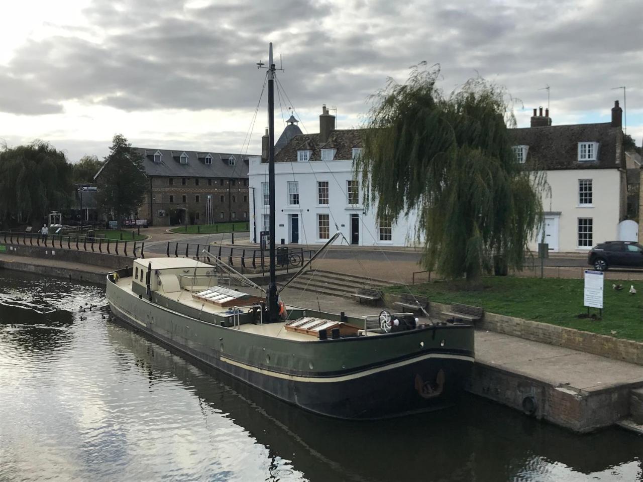 Hotel Barge Waternimf Ely Kültér fotó